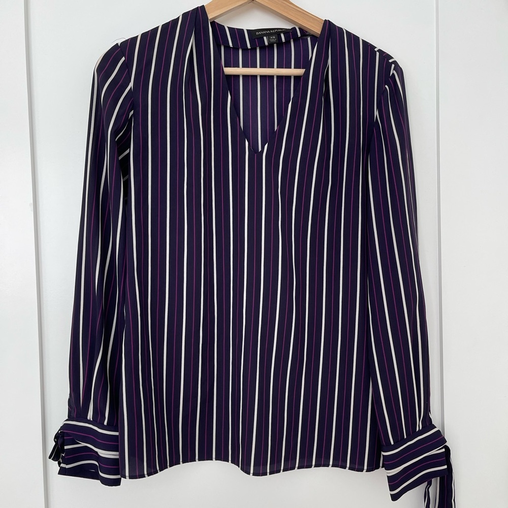 100% Silk Banana Republic Blouse
